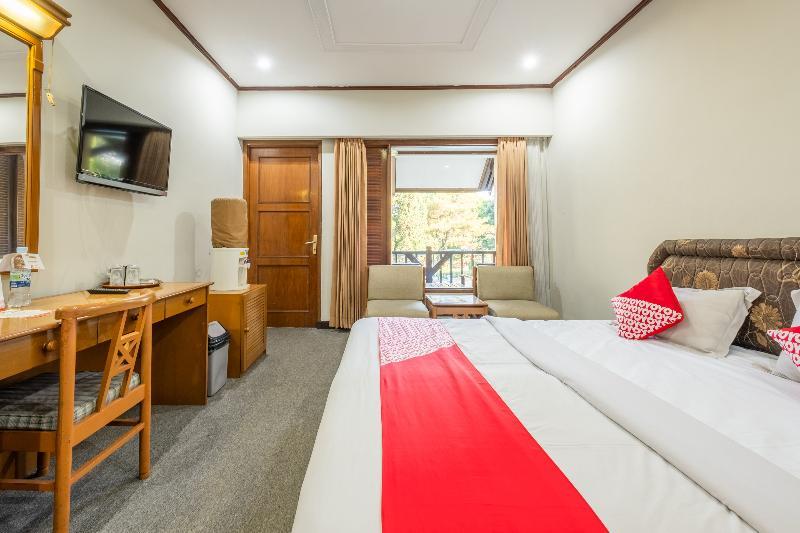 Capital O 1256 Sangga Buana Resort And Convention Hotel Cianjur Exterior photo